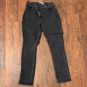 Abercrombie & Fitch The 90's Slim Straight Ultra High Rise Washed Black Jeans